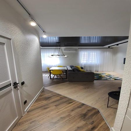 New Lux Apartment 2020 Carcóvia Exterior foto